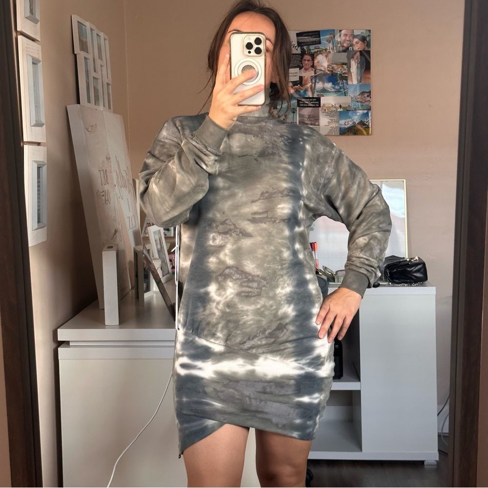 Young Fabulous And Broke Tie Dye Tunic Dress Sweatshirt Turtleneck Long Sleeve